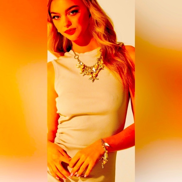 🧜🏻‍♀️🐚🧜🏼‍♂️ BEACH PLEASE❗️”SEASHELL SHANTY” & “SEASHELL SONG” SET ~ PAPARAZZI❗️ - Picture 5 of 6